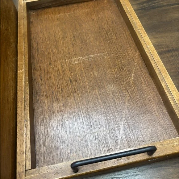 Beautiful vintage solid wood bread box with removable rack and tray